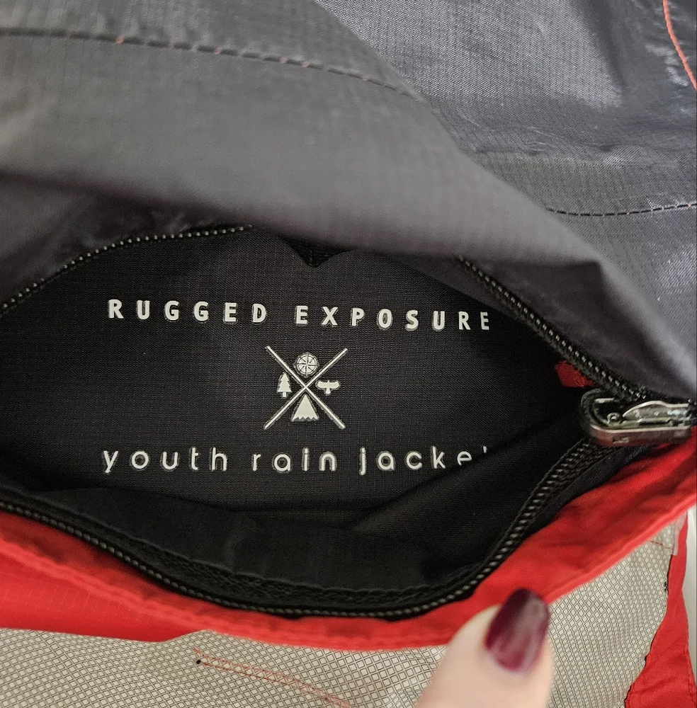 Rugged Exposure Red Packable Waterproof Rain Jacket - Picture 8 of 9